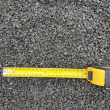 Load image into Gallery viewer, Drain7mm Chip - (minimum order 4 tonne). Price per tonne excluding delivery.